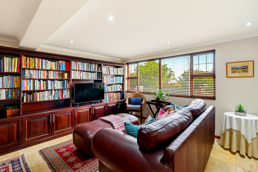 5 Bedroom Property for Sale in Monte Sereno Western Cape
